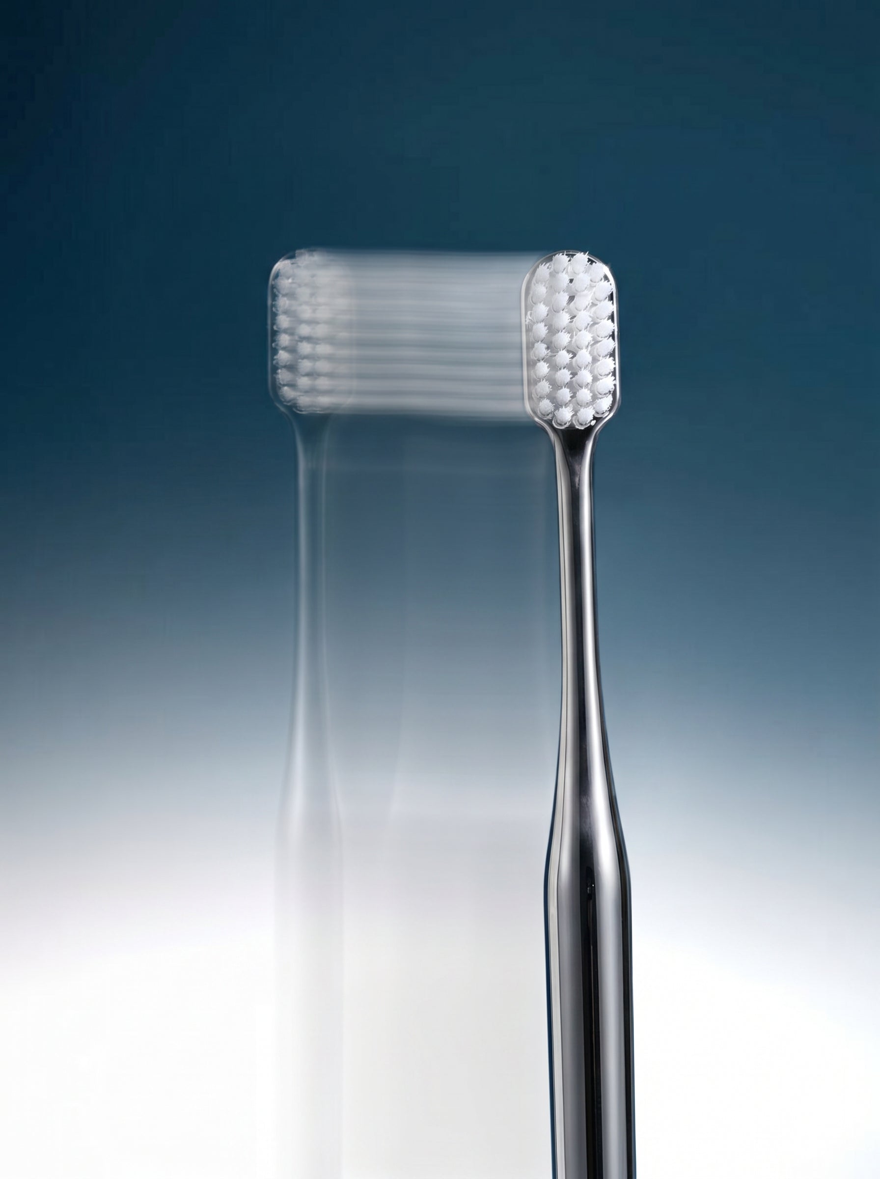 WHITE LEATHER CASE & SILVER TOOTHBRUSH